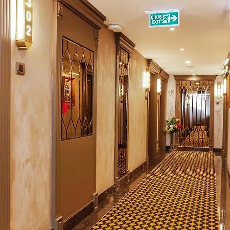 Manors Old Hotel
