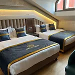 فندق Manors 4*