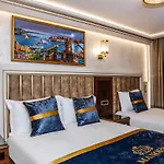فندق Manors 4*