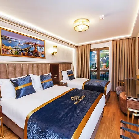 Hotel Manors Old 4*