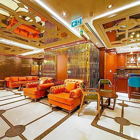 Manors Old 4*