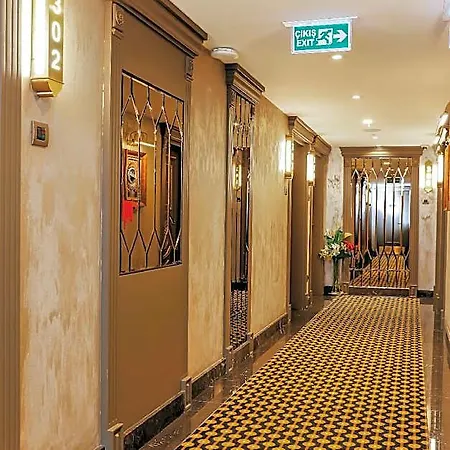 Manors Old Hotel