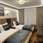 Otel Manors