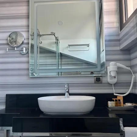 Manors Old 4* Istanbul
